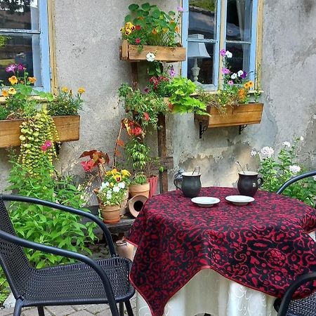 Villa Ou Apartments 페르누 외부 사진