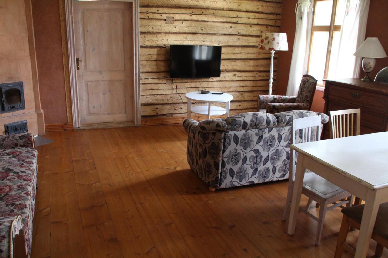 Villa Ou Apartments 페르누 외부 사진