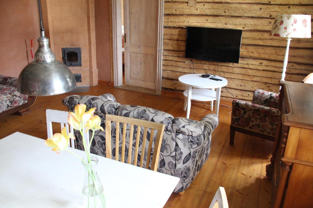 Villa Ou Apartments 페르누 외부 사진